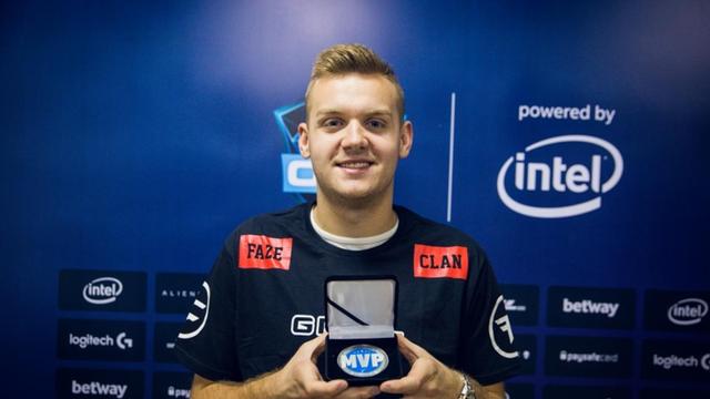 Riot 驱逐 Talon Esports 因财务违规而退出 LCP