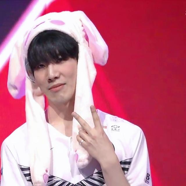 Team WE 教练：上次输JDG执行没做好 只需确保我们队玩法正常